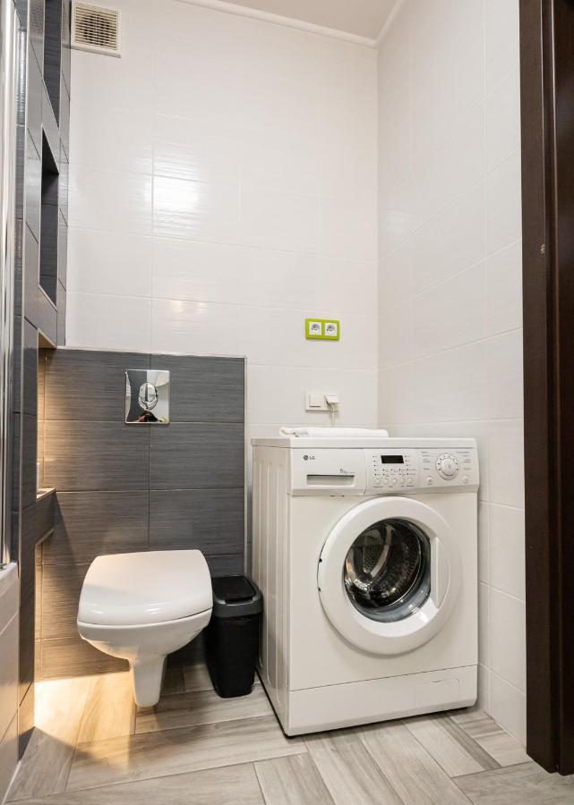 Wilanow 2-bedroom * Warsaw